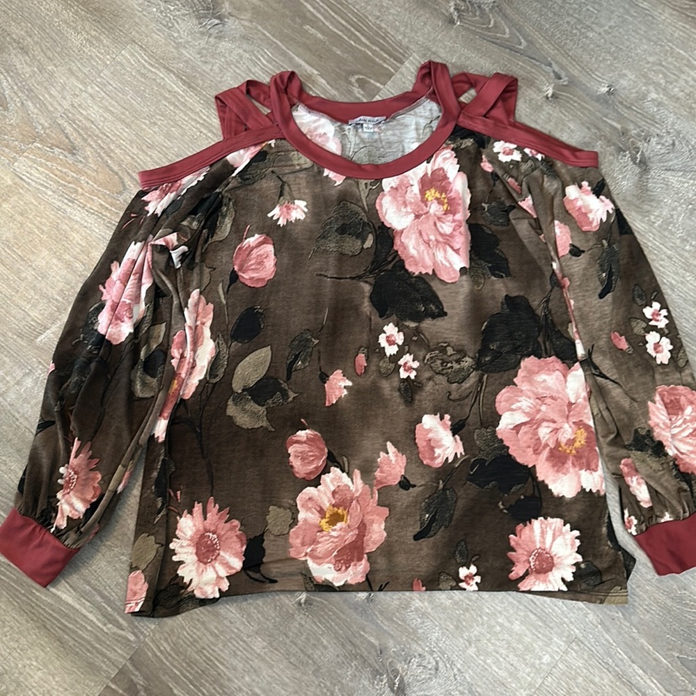 White Birch Cross Shoulder Top